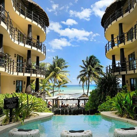 El Taj Oceanfront And Beachside Condo Hotel Плая-дель-Кармен Экстерьер фото