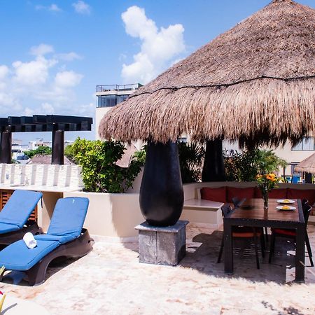 El Taj Oceanfront And Beachside Condo Hotel Плая-дель-Кармен Экстерьер фото