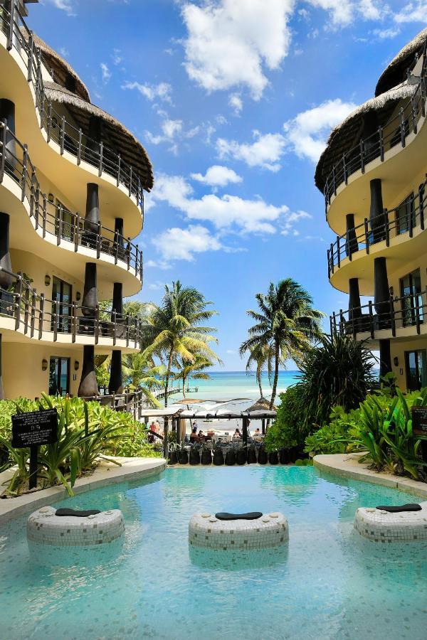 El Taj Oceanfront And Beachside Condo Hotel Плая-дель-Кармен Экстерьер фото